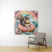 Eekhoorn op drijvende verglaasde donut grappig zoe wandkleed (In situ)