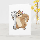 Eekhoorn schaakt met schaakstuk Koning Kaart (Gele Bloem)