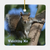 Eekhoorn Volgen van een boom Gepersonaliseerd Keramisch Ornament (Achterkant)