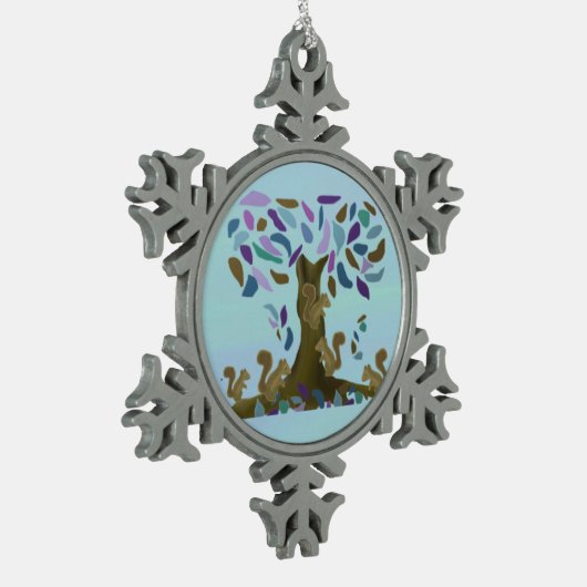 Eekhoorns Treehouse Snowflake Ornament (Links)