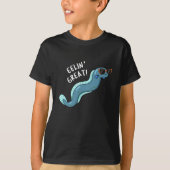Eelin Great Funny Slippery Eel Pun Dark BG T-shirt (Voorkant)