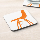 Eems van een voorgevormde zijstoel van kunststof bier onderzetter (Linkerzijde)