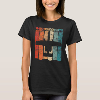 Een 10 Thunderbolt Ii Warthog Vliegtuig Retro Kleu T-shirt