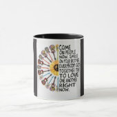 Een 1960s geïnspireerde Mok .. 60s Song Retro (Midden)