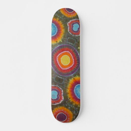 Een 360 Tie Dye Skateboard (Voorkant)