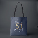 Een 50-inch gouden cadeau-canvas tas<br><div class="desc">Het maken van 50 het goede van leeftijdverjaardag typografisch gepersonaliseerd gouden effect verjaardagsgeschenk ontwerp. Het leven begint om 60 uur, show hoe blij je bent om in de jaren zestig te zijn met dit shirt, ideaal voor een verjaardagsfeestje of feestweekendje verderop. Maak het een feestje om je te herinneren met...</div>
