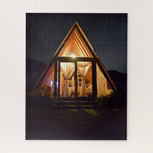 EEN A-FRAME-HUT 'S NACHTS LEGPUZZEL (Verticaal)