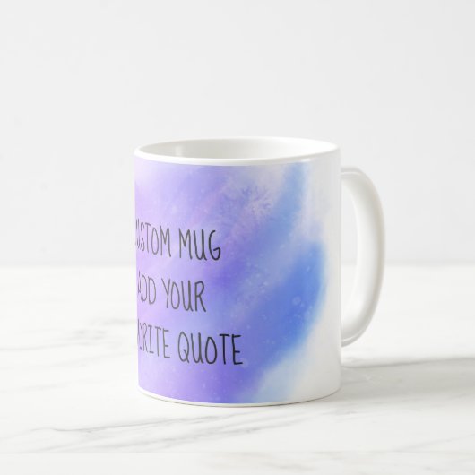 een aangepaste paarse en blauwe waterverf toevoege koffiemok (Voorkant rechts)