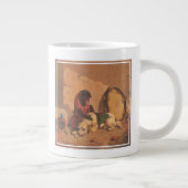 Een aap en een hond met een grote tamboerijn grote koffiekop (Rechts)