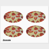 Een aardbeiencake ovale sticker (Vel)