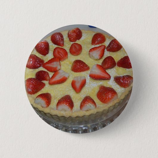 Een aardbeiencake ronde button 5,7 cm (Voorkant)
