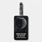 Een aarde-achtige planeet rijk aan koolstof en dro bagagelabel (Achterkant verticaal)