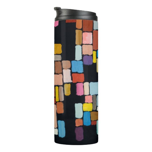 Een abstract schilderij; geometrische vormen in ee thermosbeker (Geroteerd rechts)