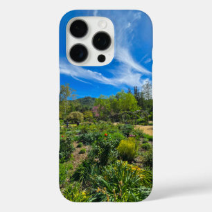Een adembenemend lentelandschap in de tuin iPhone 16 pro hoesje