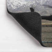 Een AH-64A Apache die opstart Muismat (Hoek)