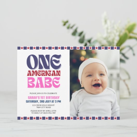 Een Amerikaanse Babe 4 juli 1 Verjaardag Kaart (Staand voorkant)