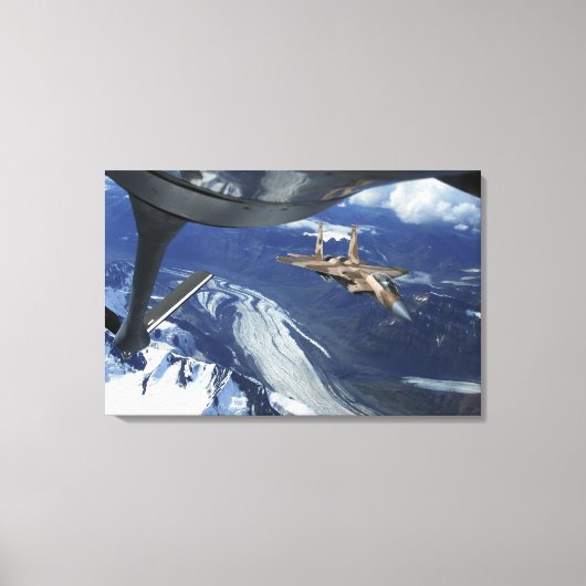 Een Amerikaanse luchtmacht F-15C Eagle die zichzel Canvas Afdruk (Voorkant)