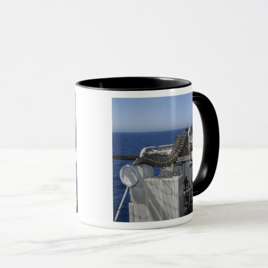 Een Amerikaanse marine Gunner's Mate Mok (Voorkant rechts)