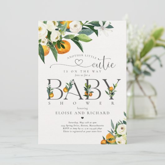 Een andere kleine Cutie is op weg naar Baby shower Kaart (Staand voorkant)