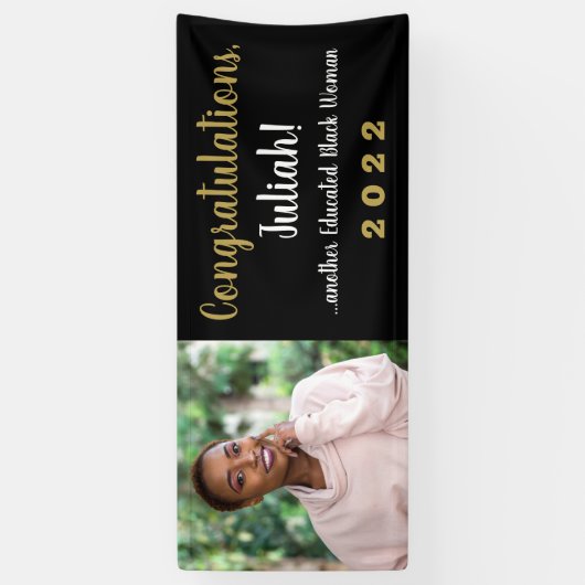 Een andere opgeleide zwarte vrouw 2022 Afstuderen  Spandoek (Verticaal)