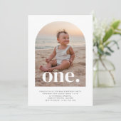 Eén Arched Photo First Birthday Kaart (Staand voorkant)