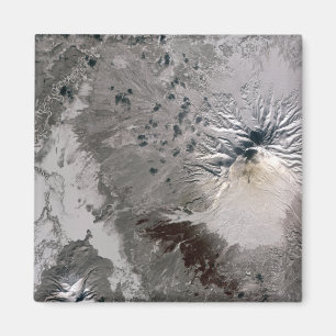 Een asrijke pluim stijgt magneet