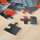 Een astronaut in een blauwe jurk die in klaprozen  legpuzzel (Zijkant)