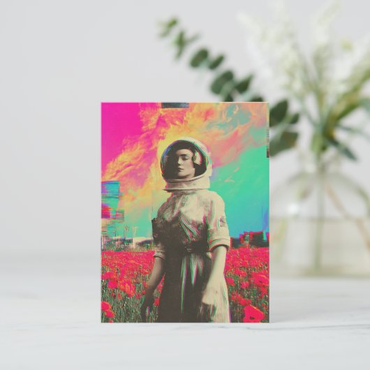 Een astronaut in een papaverveld glitch briefkaart (Staand voorkant)