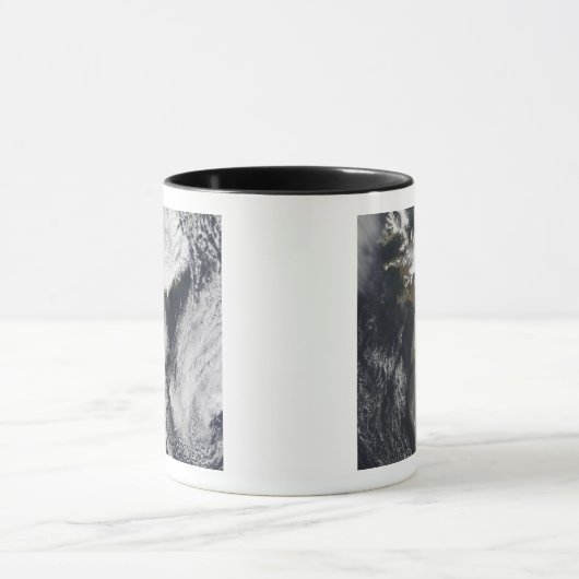 Een aswolk mok (Midden)