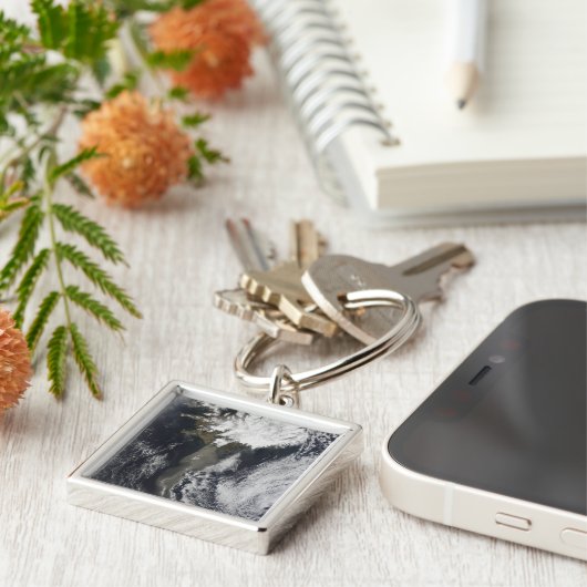 Een aswolk sleutelhanger (Zijkant)