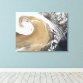 Een Aziatisch storm passeert de Stille Oceaan Canvas Afdruk (Insitu (Houten vloer))
