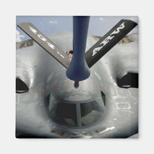 Een B-2-gedistilleerd vliegtuig in positie Magneet (Voorkant)