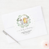 Een baby breekt | Baby shower Greenery Beer Ronde Sticker (Envelop)