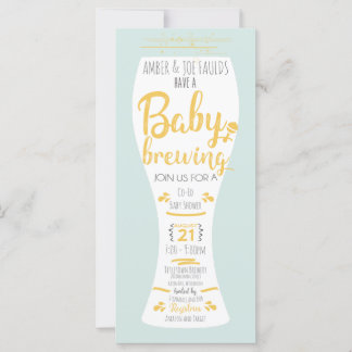 Een Baby brewing Co-Ed Brewery Baby shower nodigt