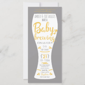 Een Baby brewing Co-Ed Brewery Baby shower nodigt