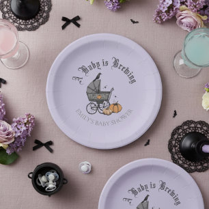 Een Baby brouwt Baby shower Paarse papieren Bord