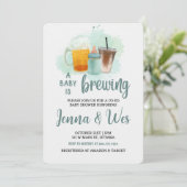 Een Baby brouwt gecoöpteerd Baby shower Kaart (Staand voorkant)
