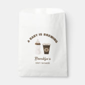 Een Baby brouwt koffie Baby shower bruin wit Bedankzakje (Voorkant)