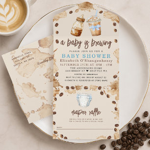 Een baby brouwt koffie Jongens Baby Shower All In One Uitnodiging