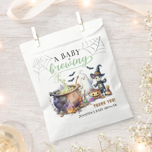 Een Baby brouwt Sage Green Halloween Baby shower Bedankzakje (Geknipt)