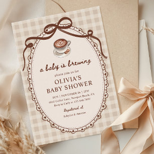 Een baby is aan het brouwen Gingham Coffee Baby Sh Kaart