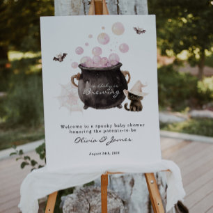 Een baby is aan het brouwen Halloween Baby Shower Poster
