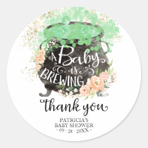 Een baby is aan het brouwen Halloween babyborrel d Ronde Sticker