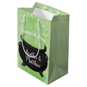 Een Baby is 'Brewing Witch Theme' Medium Cadeauzakje