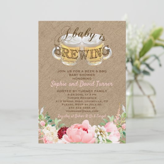 Een Baby is Brouwerij Burlap Floral BBQ Baby showe Kaart (Staand voorkant)