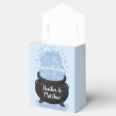 Een Baby is een Baby shower van de heek. Bedankdoosjes (Geopend)