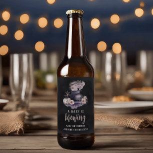 Een Baby is het Baby shower van de kattenhalloween Bier Etiket
