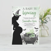 Een Baby is het brouwen van groen Halloween Baby s Kaart (Staand voorkant)