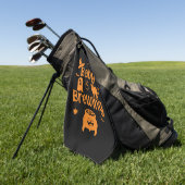 Een Baby is het brouwen van moederschap Halloween Golfhanddoek (Groen)