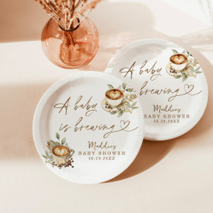 Een Baby is het brouwen van papier Borden, koffie Papieren Bordje